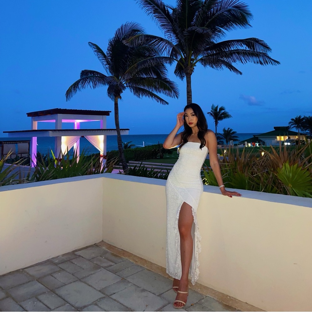 Tiger Mist White Lace Maxi Dress